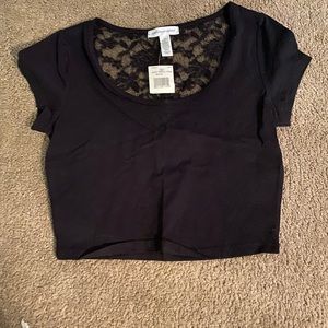 Ambiance Apparel Medium Black Crop Top